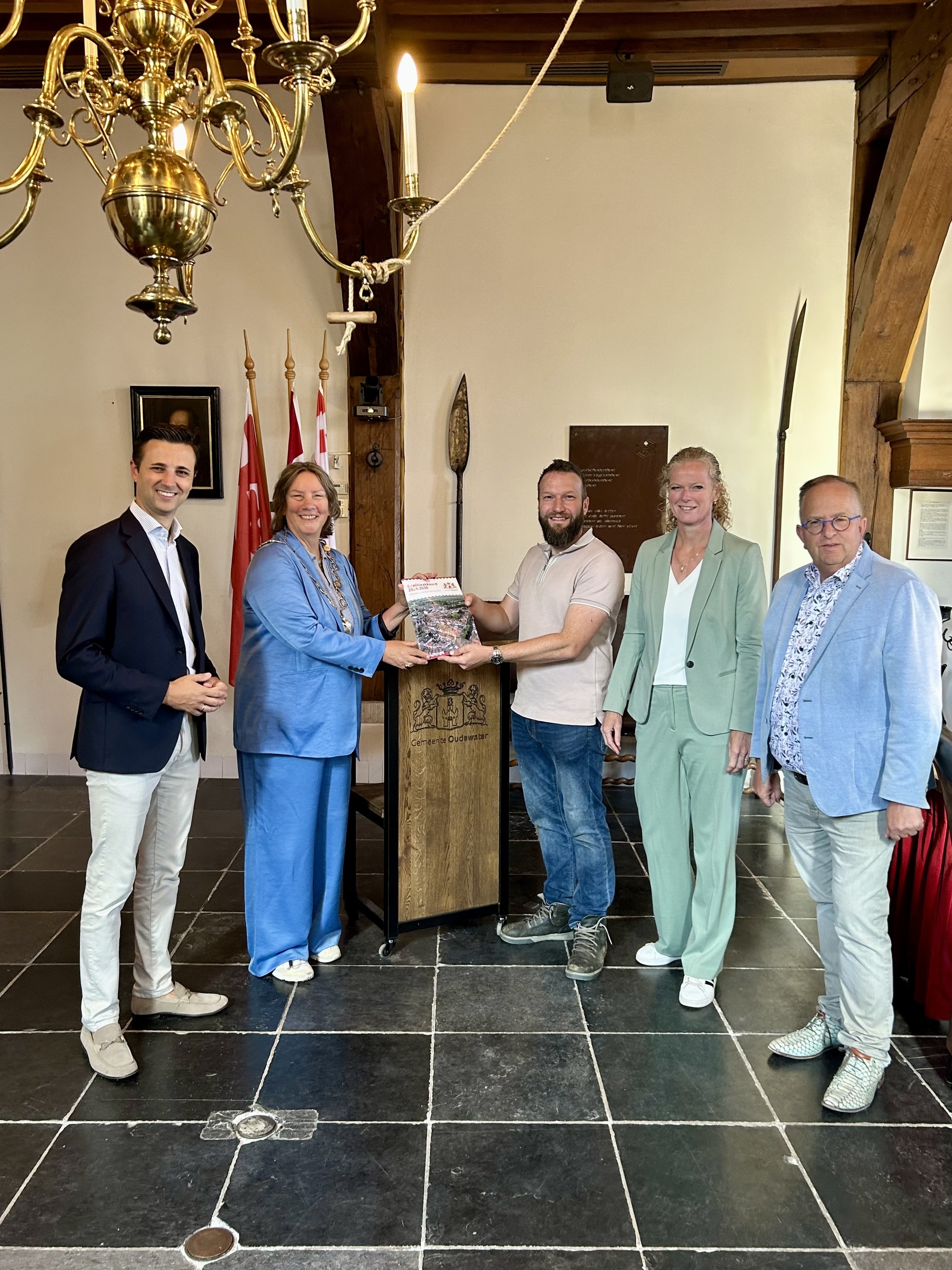 Overhandiging coalitieakkoord